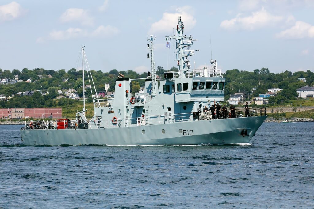 HFX-naval-support-vessel-7043474_1280