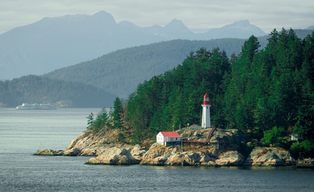 Vancouver island lighthouse-2964656_1280